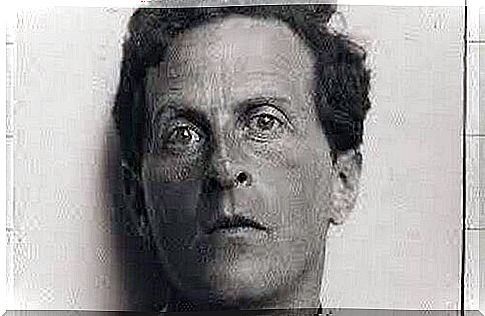 Black and white photo of Wittgenstein.