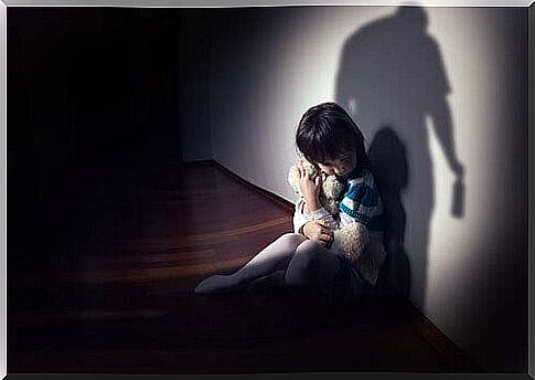 child-with-fear-dark