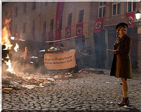 Scene from the film Story of a Book Thief.